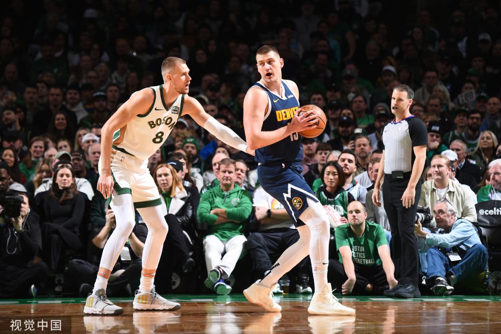 NBA积分榜又乱了！雷霆10连胜，湖人稳4冲3，5-8名差1胜场​.